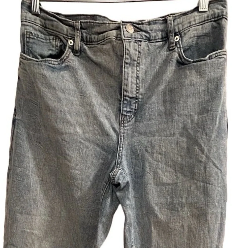 Banana‎ Republic Women's High-Rise Straight Jeans Size 12 Blue Light Wash